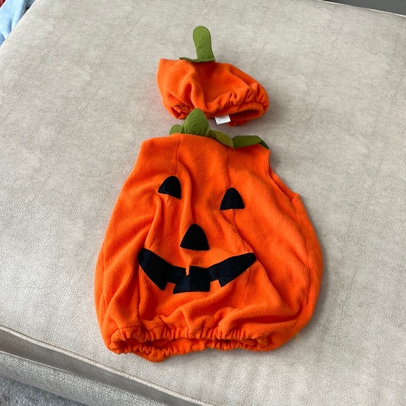 Pottery Barn Kids Costumes Pottery Barn Pumpkin Costume Poshmark